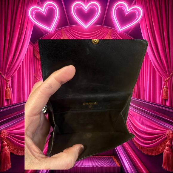 CHANEL Black Leather Compact CC Wallet - Picture 5 of 10